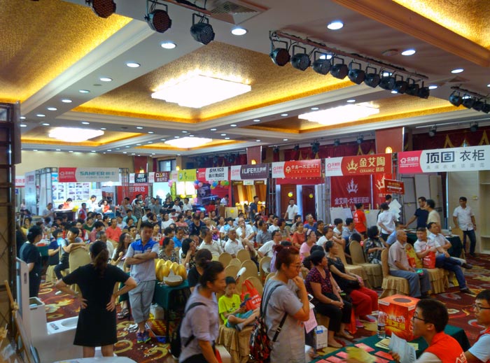 永利yl23455瓷砖亮相威海品牌家居建材团购嘉年华，，，优惠停不下来！