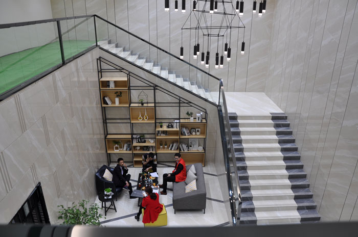 “一带一起  设计营销”，，与O2O零售新模式携手，，2017年，，永利yl23455将勇往直前，，开拓新战。。。。