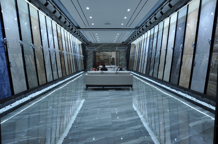 “一带一起  设计营销”，，与O2O零售新模式携手，，2017年，，永利yl23455将勇往直前，，开拓新战。。。。