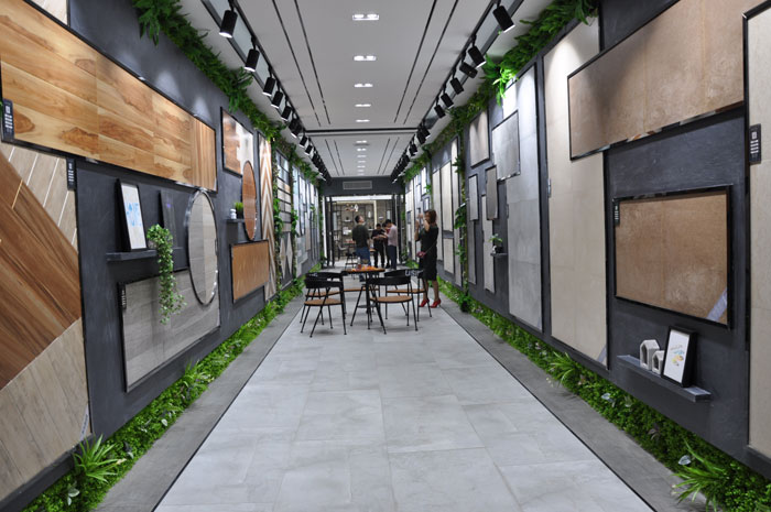 “一带一起  设计营销”，，与O2O零售新模式携手，，2017年，，永利yl23455将勇往直前，，开拓新战。。。。