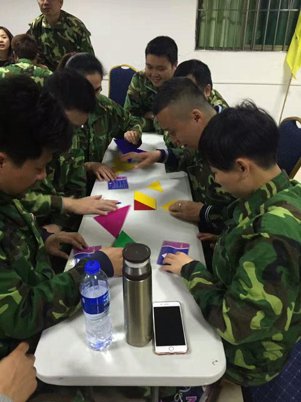 情人节，，，，永利yl23455撒的这狗粮，，，，我干了！