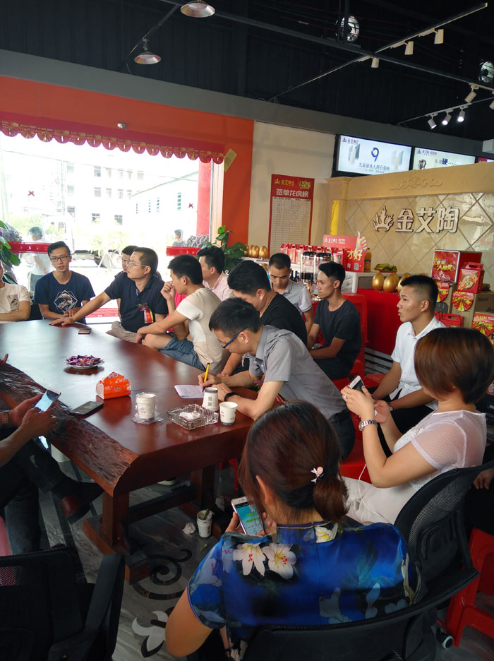 20170920165520606 陶瓷一线品牌永利yl23455 潮安店开业庆典暨现代仿古砖红酒品鉴会