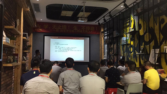  陶瓷一线品牌永利yl23455瓷砖“怎样快速向新客户介绍公司和服务”演讲角逐圆满竣事