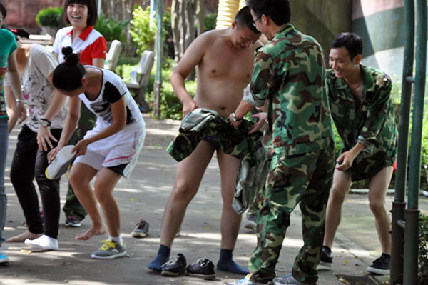 2013年8月永利yl23455拓展训练